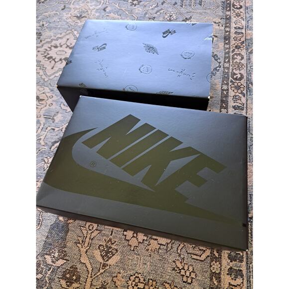 Nike x Travis Scott Air Jordan 1 Low OG Black Phantom Used Mens Size 6 See Pics main image 11